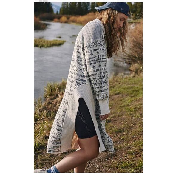 New Free People Hole In One Half Zip Pullover Sweater FP MOVEMENT $168 SMALL - Picture 2 of 8